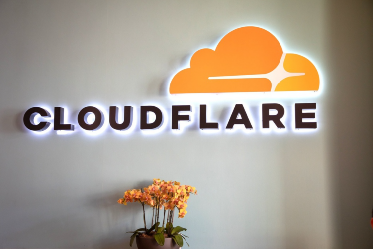 Роскомнадзор рекомендует отказаться от CDN-сервиса CloudFlare